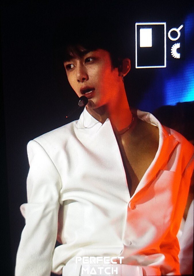 PerfectMatch94's tweet image. 190223
#형원 #hyungwon
#MONSTA_X #몬스타엑스 #Alligator #PlayItCool @OfficialMonstaX