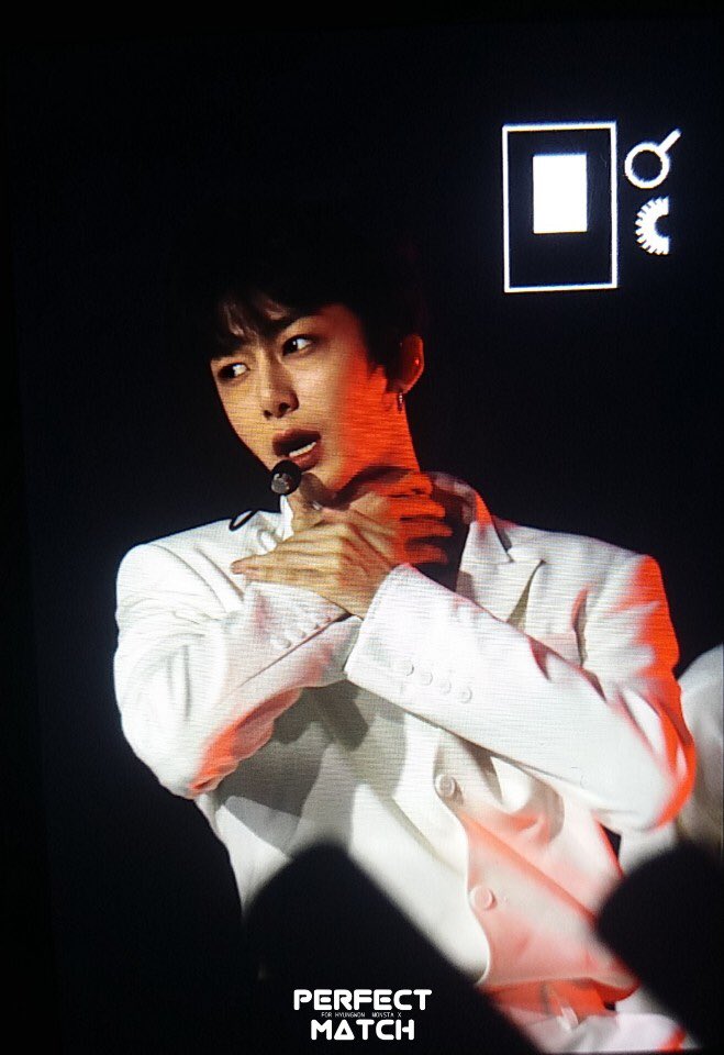 PerfectMatch94's tweet image. 190223
#형원 #hyungwon
#MONSTA_X #몬스타엑스 #Alligator #PlayItCool @OfficialMonstaX