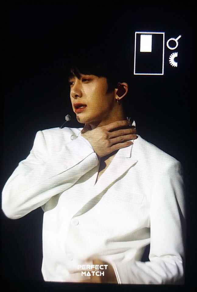 PerfectMatch94's tweet image. 190223
#형원 #hyungwon
#MONSTA_X #몬스타엑스 #Alligator #PlayItCool @OfficialMonstaX