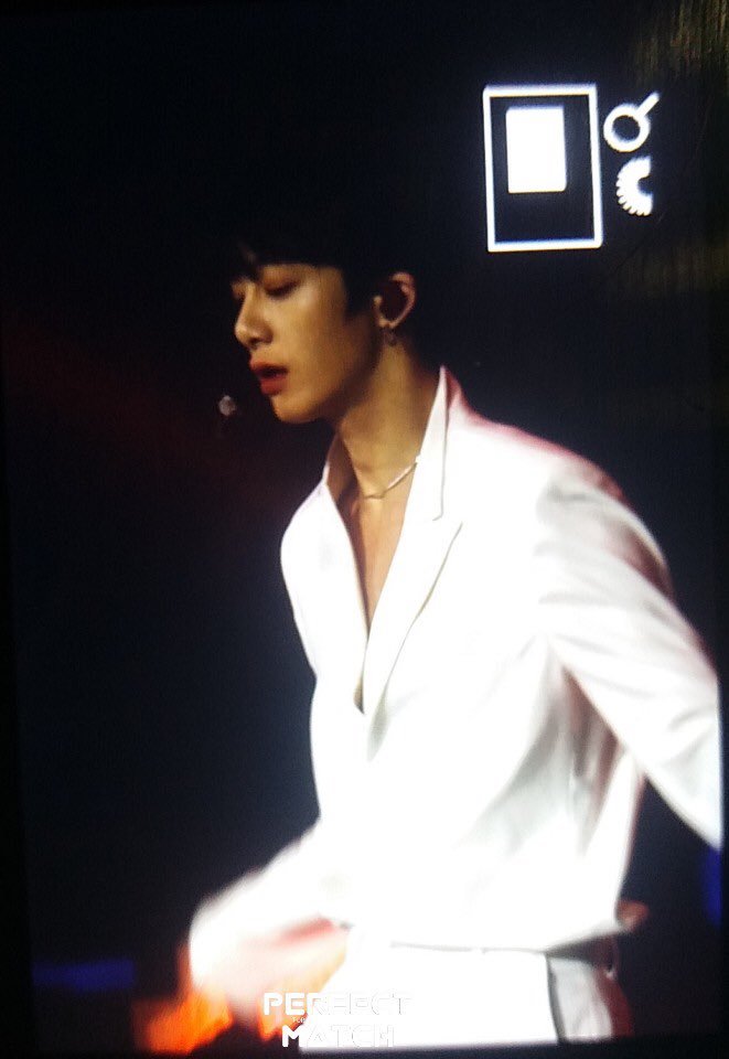 PerfectMatch94's tweet image. 190223
#형원 #hyungwon
#MONSTA_X #몬스타엑스 #Alligator #PlayItCool @OfficialMonstaX