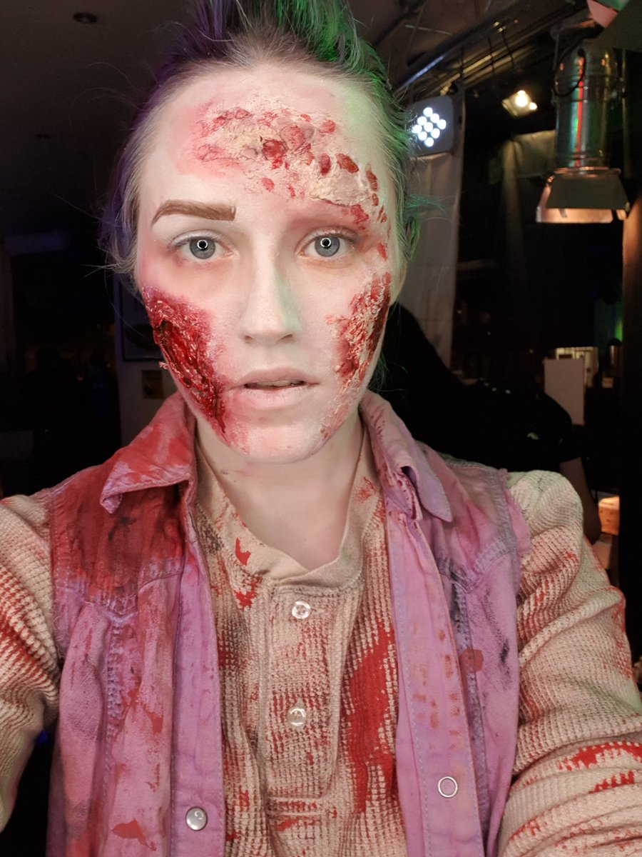 adhara_yamaoka's tweet photo. Avis aux fans de zombies, le @LeResetBar se transforme en bunker ce week end (du 22 au 24 Février). Tous les soirs de 17h à 02h, venez participer aux animations pour faire gagner votre équipe !
Ps : Survivants ou Morts Vivants, n'hésitez pas à venir cosplayé !
#resetbar #paris https://t.co/GXrynrdpPt