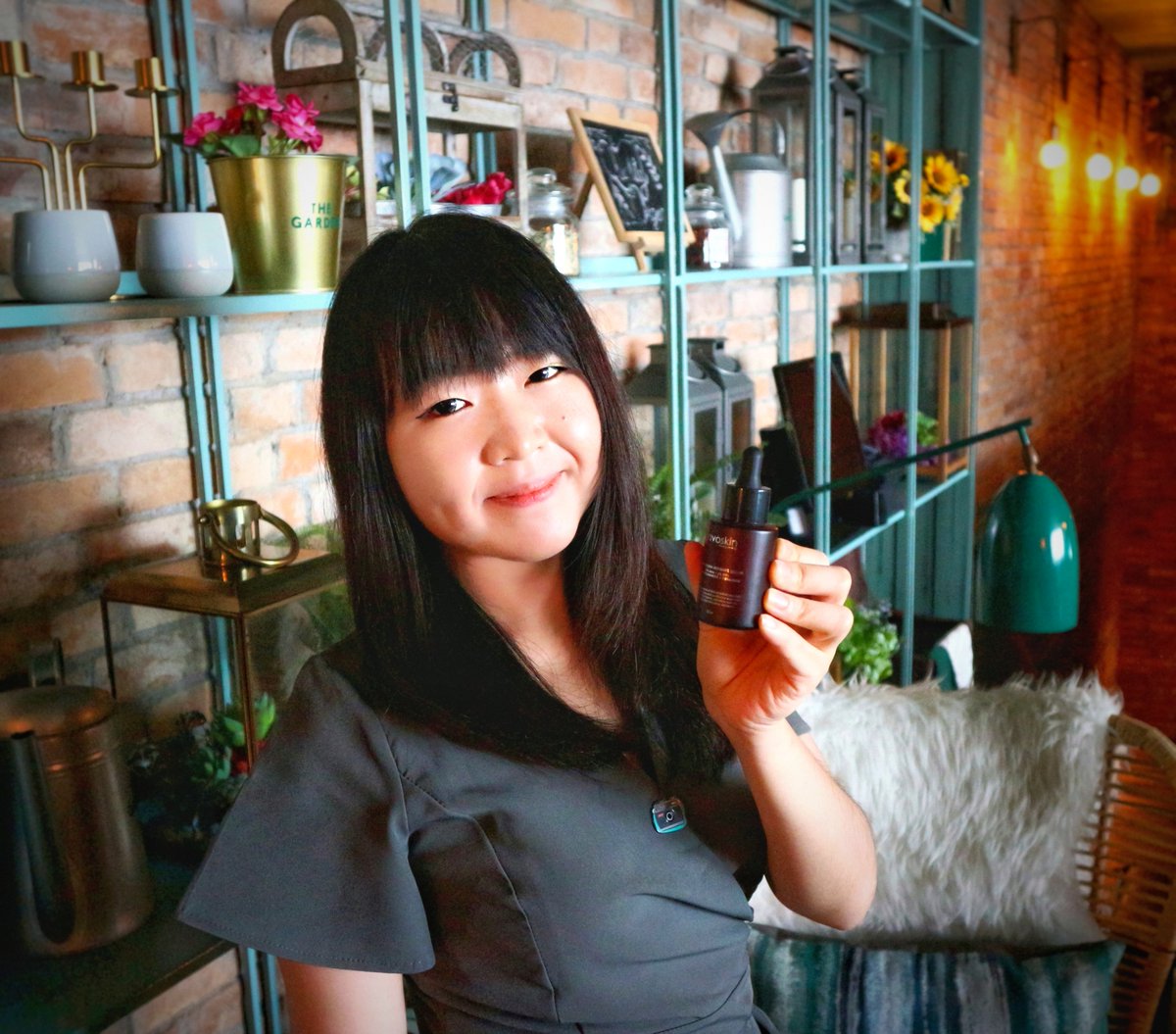 Meiliyana_11's tweet image. Sebagai pengguna makeup, rutinitas yang wajib dilakukan adalah eksfoliasi kulit.. Mei lagi mencoba salah satu exfoliating serum dari @avoskinBeauty X @Beautiesquad selama 4 minggu.. Baguskah? Review is UP on #MeisUniqueBlog..
Visit: uniqueblogofmei.com/2019/02/avoski…
#BeautiesquadxAvoskin