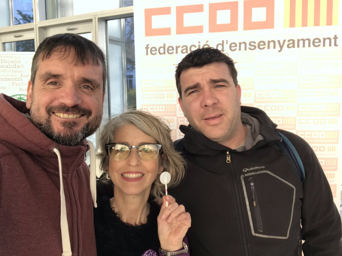 paudiazboils's tweet photo. Construir xarxa amb i entre la comunitat educativa per construir el futur #edusionat https://t.co/qYzURrnix6