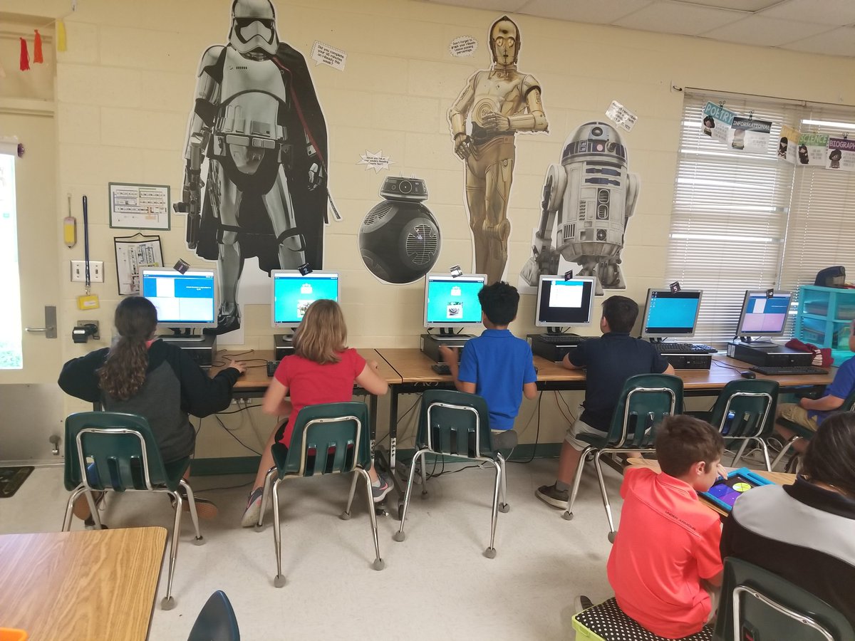 Using <a href="/quizizz/">Quizizz (now Wayground)</a> to check their understanding after our Science lesson. <a href="/quizizz/">Quizizz (now Wayground)</a> is such an amazing formative assessment tool! <a href="/CESCorkyBear/">Corkscrew Elementary</a>