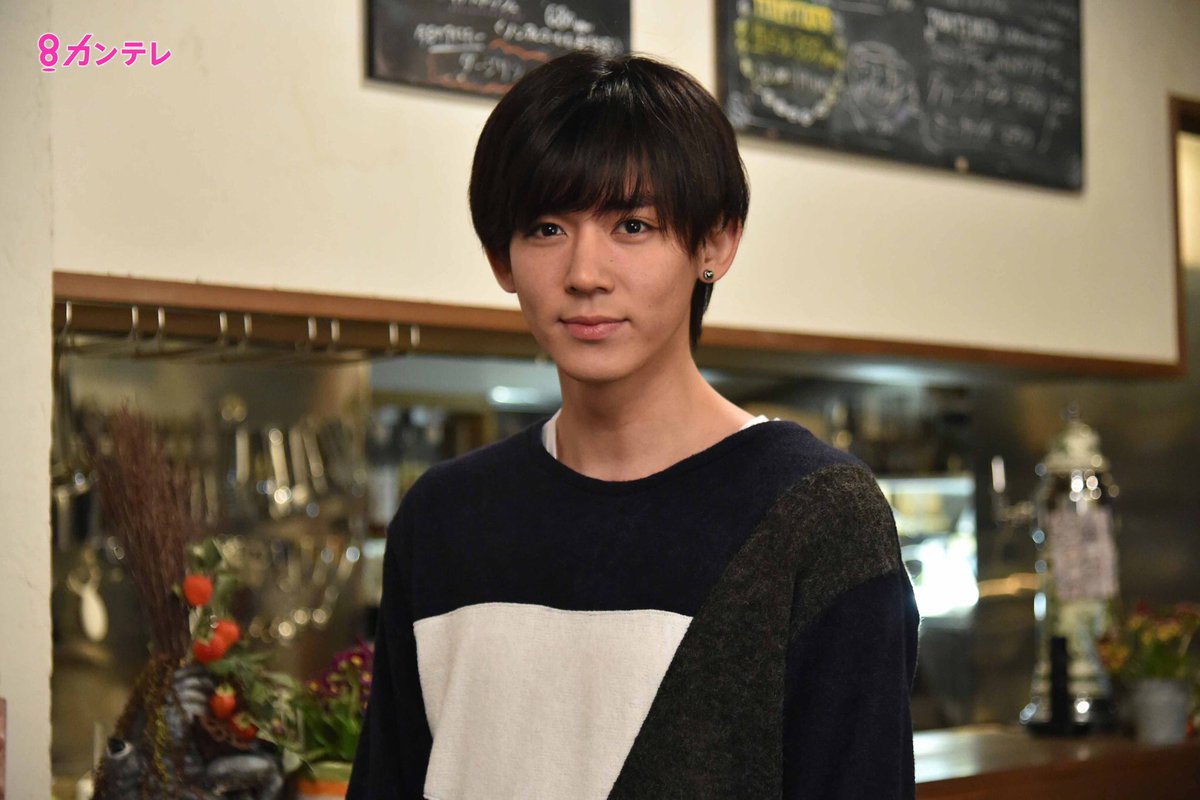 _kttn's tweet photo. なんか黒髪になると小瀧さん髪の毛偽物感強め https://t.co/sqCU2IEhn1