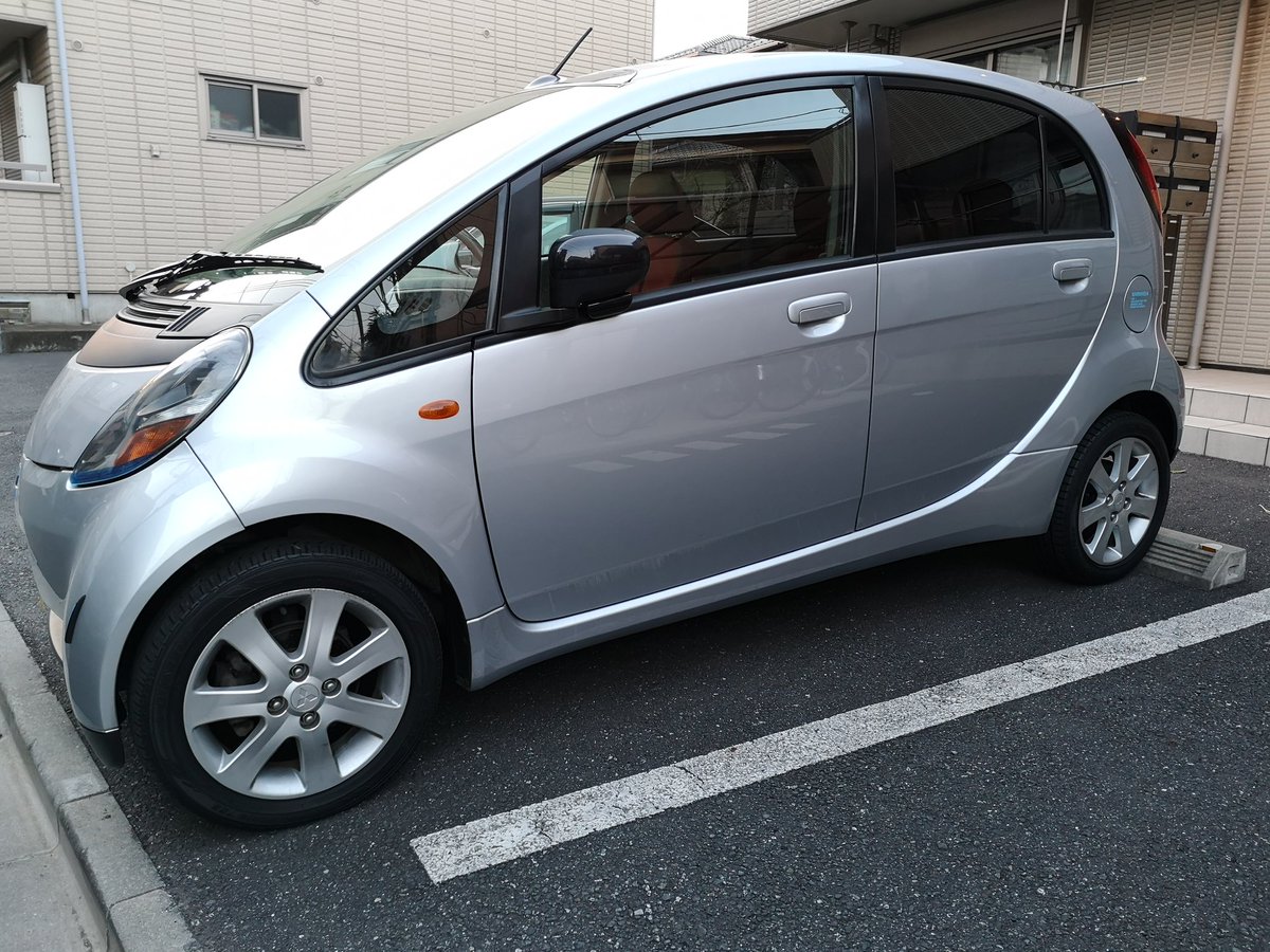 Bluexp A Twitteren 給油口にアイ専用注意事項と写真じゃ分かりづらいですが ヘッドライトにアイシャドウを追加 三菱 三菱アイ 三菱アイ好きな方と繋がりたい トミカ 三菱自動車 ミッドシップ 軽自動車 T Co 6nin1cwuv0 T Co Soshqkn1kd
