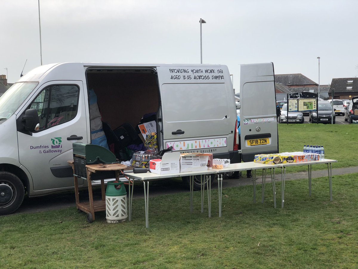 YOUTHWORKDG's tweet photo. #YOYPDG are here in Market Hill for a day of FREE activities from 12-4pm! Come on down and see what’s going on! #18legacy #YOYP2018 https://t.co/FkLVVcS2cD
