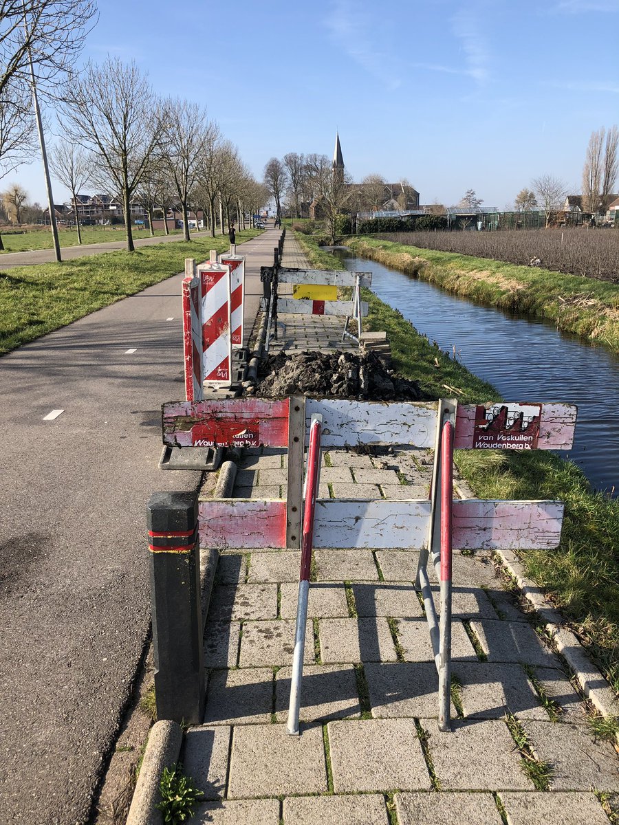 perryveilbrief's tweet image. @KaagenBraassem @PolNieuwkoopKB tussen #oudade en #rijpwetering #vandalisme met burgers weer recht gezet !