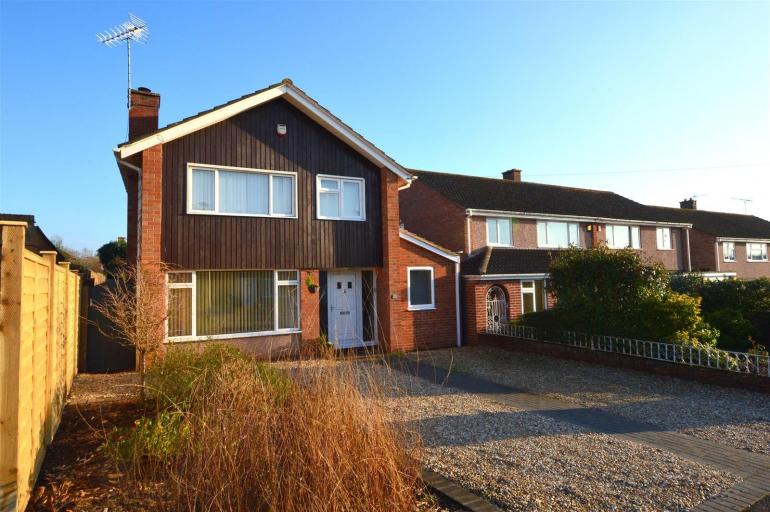 WeekesEstateA's tweet photo. ★FOR SALE★ Detached 3 bed family home in #Exeter conveniently positioned for city centre and riverside walks. Ring to book your viewing 01392 459922.
Further Details...👉🏻https://t.co/UK9I8gV1JT https://t.co/f6dTXZLdVW