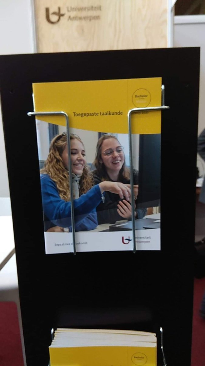 MelissaVG_'s tweet image. Hoewel ik nog geen minuut spijt heb gehad van mijn overstap naar MPC, kreeg ik vandaag toch een beetje heimwee naar Toegepaste Taalkunde. Dit had er waarschijnlijk mee te maken 👇 #MasterMPC