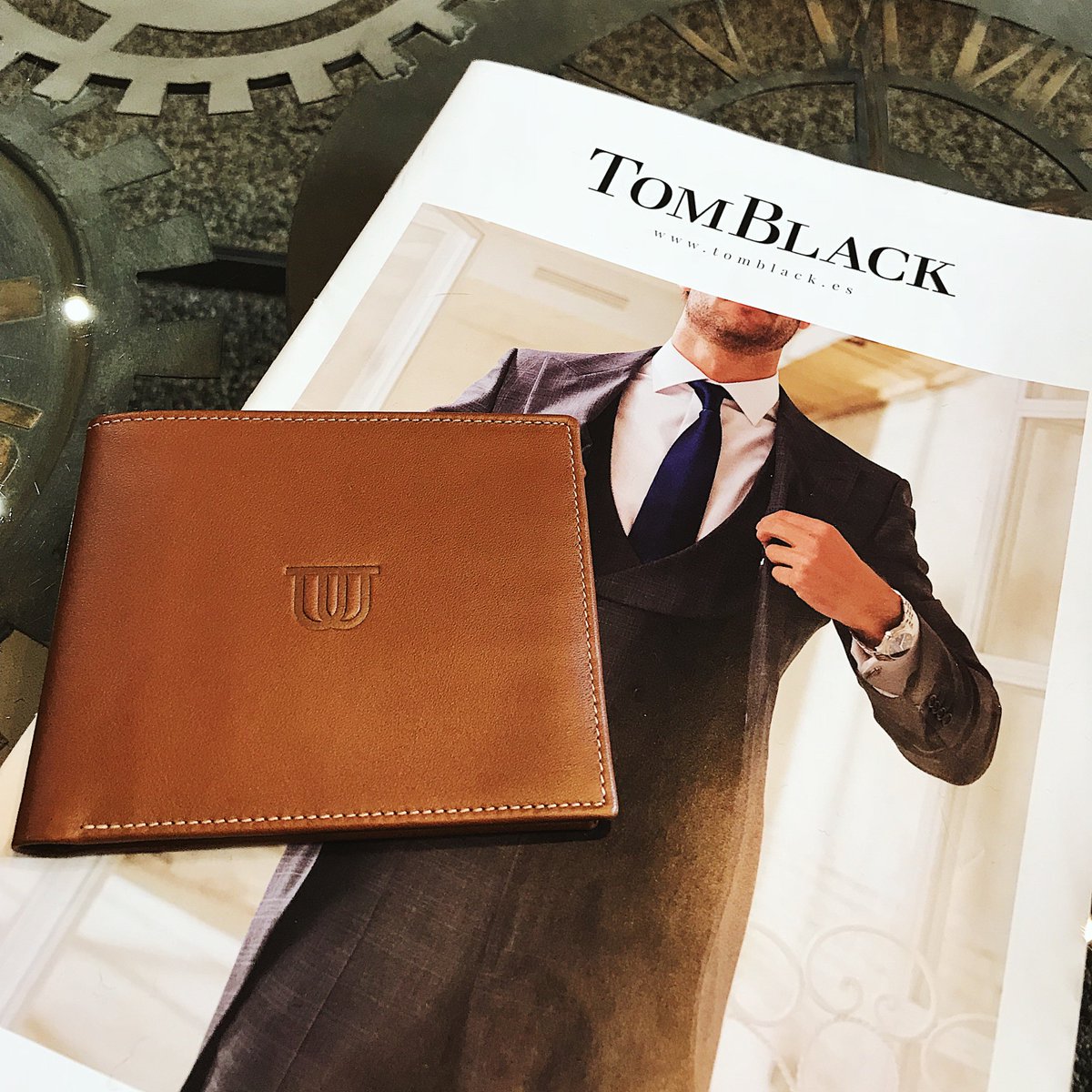 Ya disponibles en nuestros espacios los productos personalizables de Capicua Collection.

#tomblack #tomblackstyle #menstyle #menswear