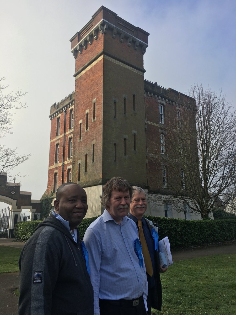 snipp4guildford's tweet photo. Lovely day to survey residents in Cardwell Keep  with the prospective @Conservative Candidates for Stoughton in the upcoming Guildford Borough Elections on May 2nd - Cllr David Quelch, Philip Hooper and Malachy Ujam. @Guildford_Cons @AnneMilton https://t.co/9F1DSUk4a5
