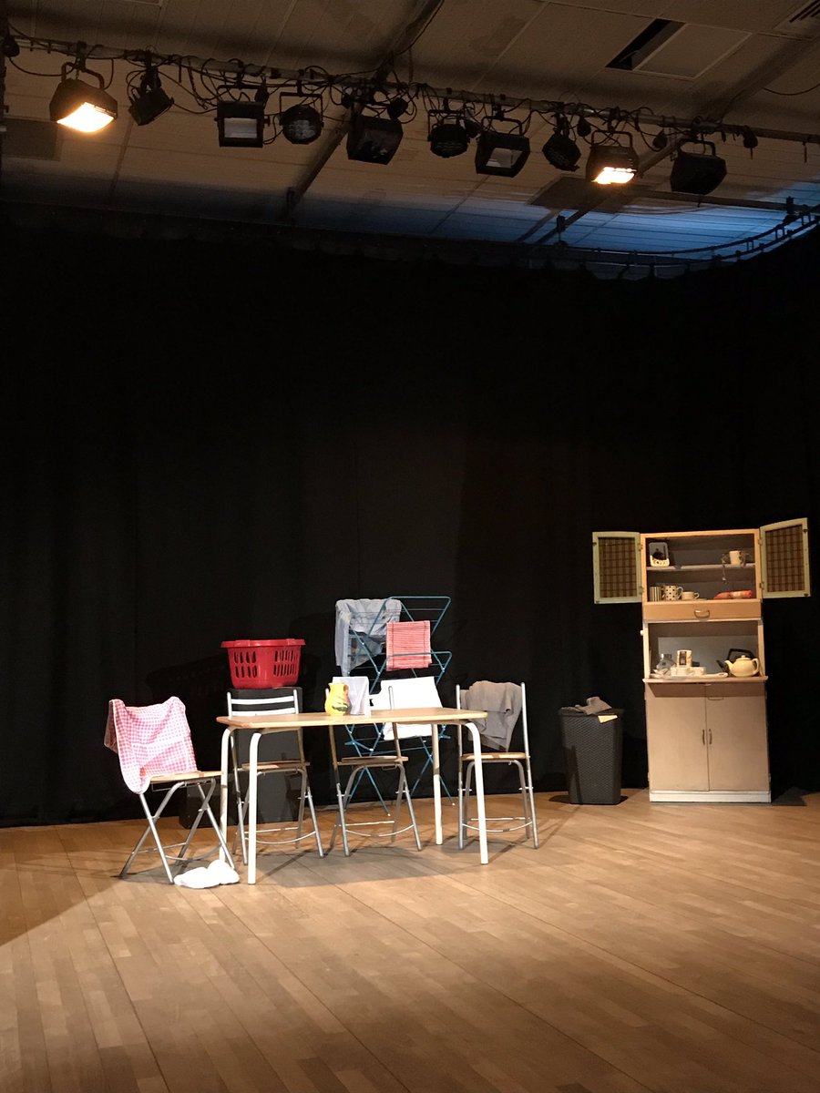 PerfArts_NL's tweet photo. Looking good at #BellshillCulturalCentre for @Arts_NL #NLStudio show Pure Gold

7pm tonight at Bellshill Cultural Centre

Only a few tickets left on the door

#theatre #performance #CommunityArts #NorthLanarkshire https://t.co/guhV5Pukj4