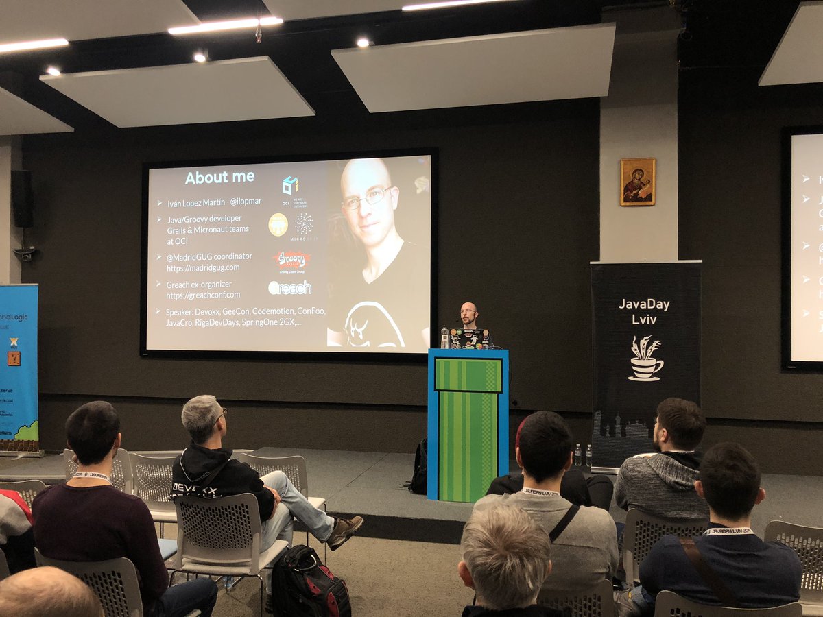 Javadaylviv's tweet image. @ilopmar is talking about Micronaut in Action. That’s amazing and useful talk. #javadaylviv #javadaylviv2019 #micronaut with golden sponsors #corevalue #globallogic