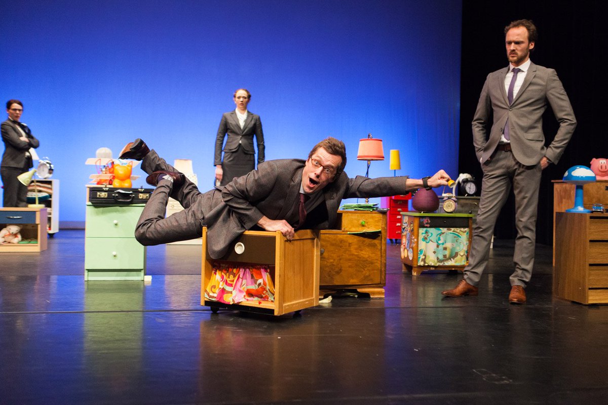 Ons internationale succes zet zich voort in Ierland en Zwitserland! We spelen ´Expedition Peter Pan´ drie keer op het Belfast Festival ´Young At Art´ op 12 en 13 maart. Daarna vier maal in het Duits op het festival ´Blickfelder´ in Zürich op 13 en 14 juni.
hetlaagland.nl/nieuws/het-laa…