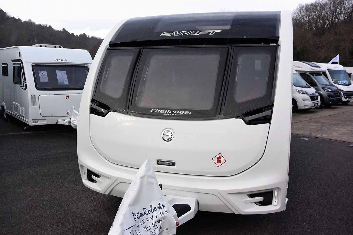 PRCaravans's tweet image. Caravan of the Week - Swift Challenger 480 Hi Style, 2016, £15,495 - luxury 2 berth with large end washroom - special edition model #caravan #swiftchallenger
peterrobertscaravans.co.uk/portfolio-item…