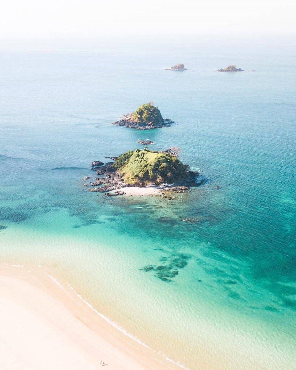 mustvisitph's tweet photo. 📍 Nacpan Beach, Palawan! 🇵🇭
📷: @mary.osk 
Tag your travel buddies! Follow us @musttravelph and use the hashtag #musttravelph to be featured! 👍 Like us on facebook https://t.co/mBOaQ4OEqd
.
.
.
. https://t.co/pOvvedUuli