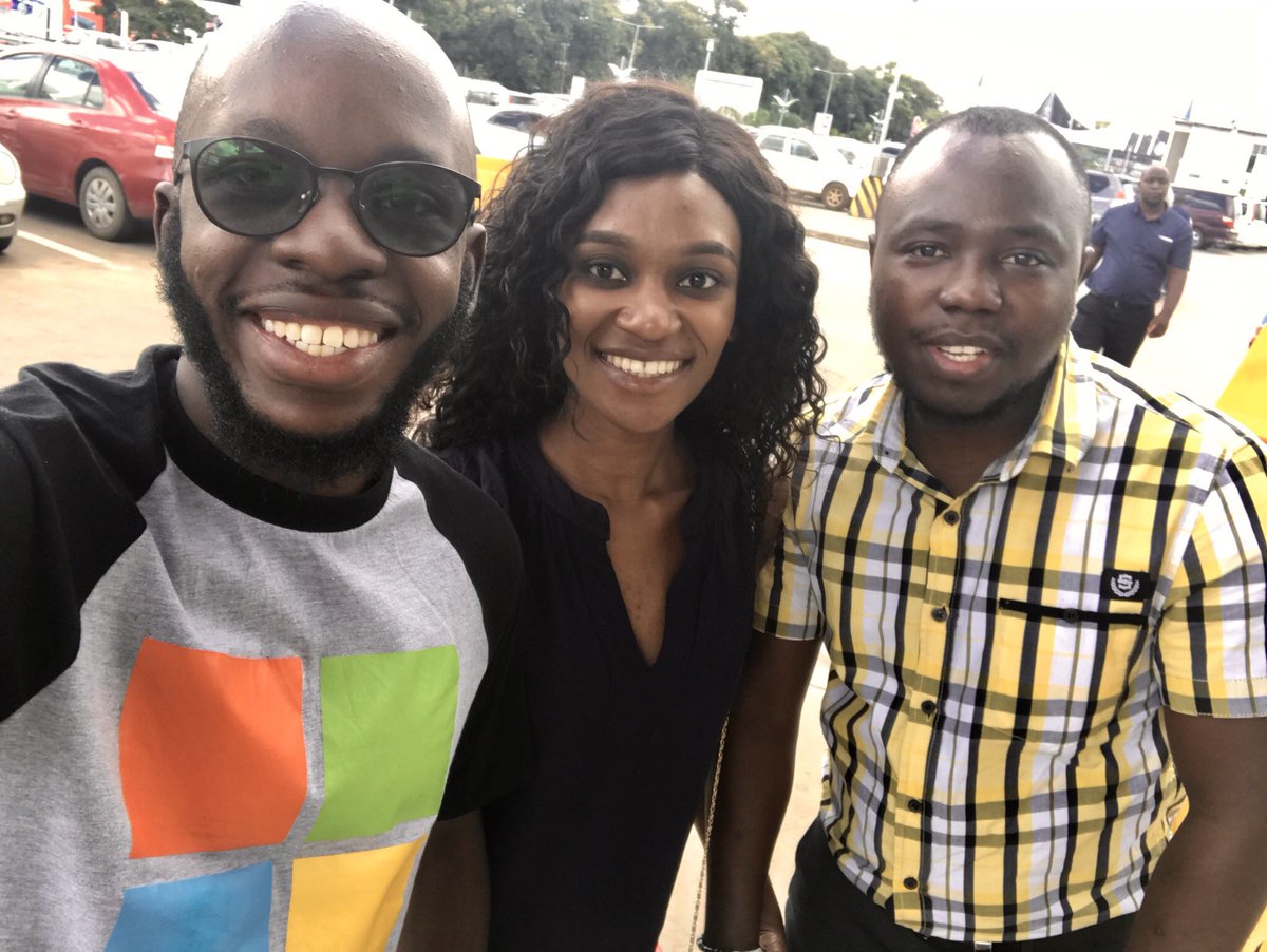 bvscentszm's tweet photo. The Women In Tech event was 🔥🔥🔥 huge pat on the back @Knowtable_Paula &amp; the rest of the team! Definitely gonna find myself on @CodeCastZM and connecting w/ @DevCLusaka more now. #devlife #vscode #AndroidDev #Python #Microsoft2020 https://t.co/9NTysDx97m