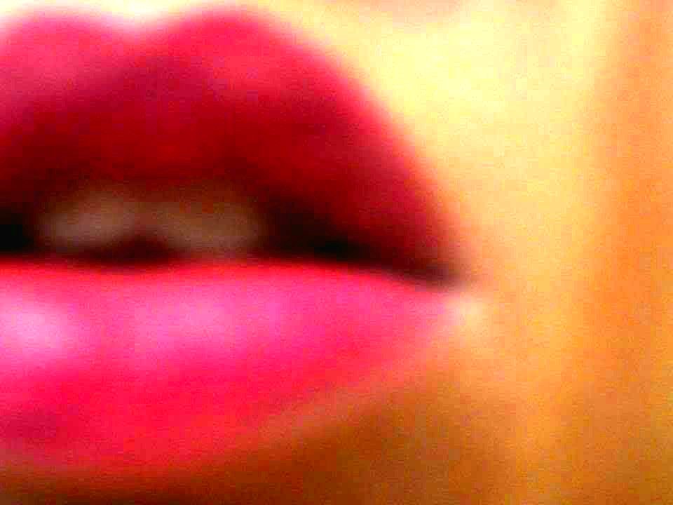 OfficeSlut69's tweet photo. (link: https://t.co/KGBxcZvoQ1) https://t.co/h2upvnz6MS…

0.60 NOW on #DirectIM #Adultwork @OfficeSlut69 #sexchat https://t.co/DykhlQoDgg