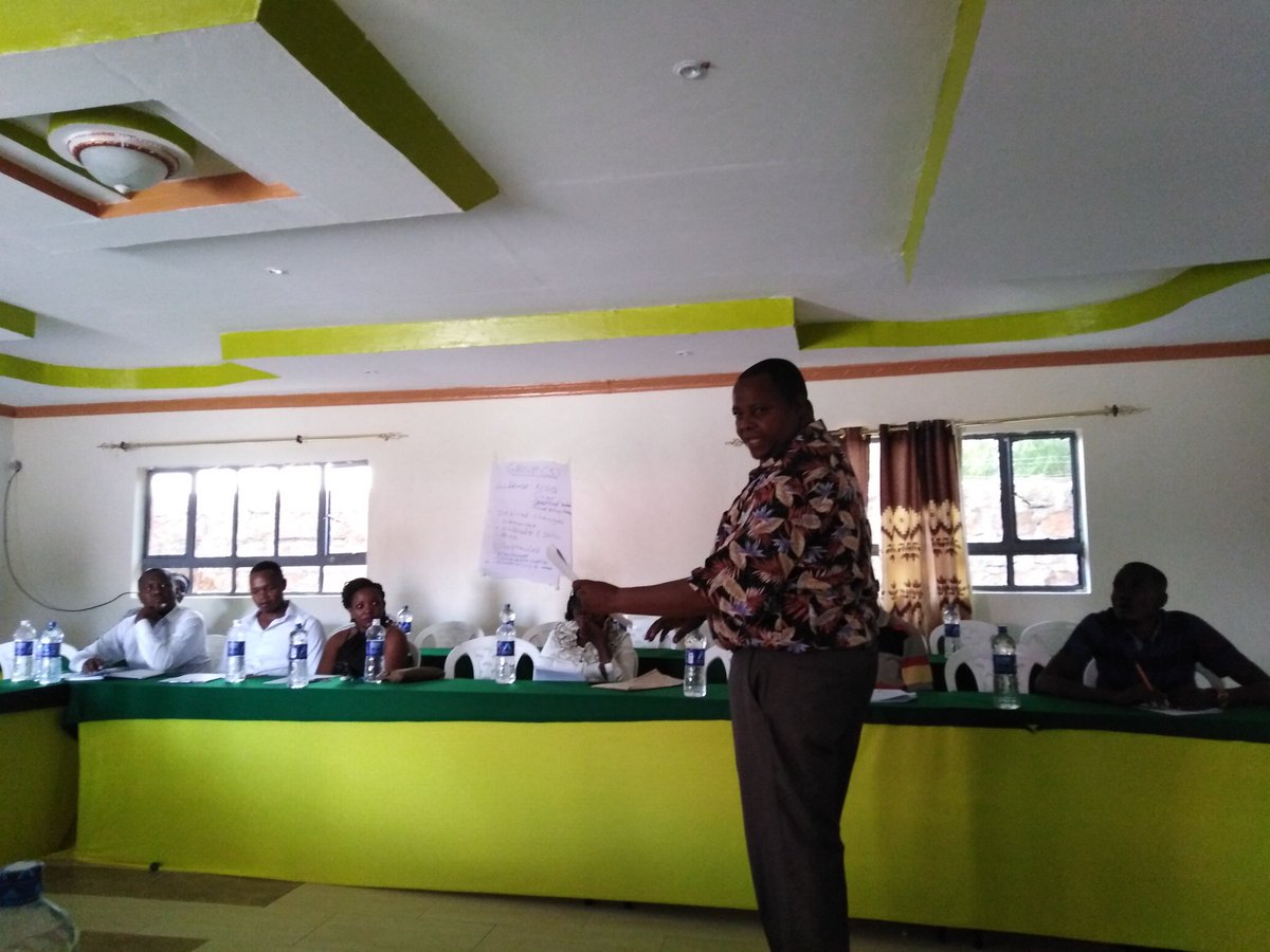 thomseba's tweet photo. Turkana County Hoteliers at Stegra Hotel Lodwar discussing on the registration of Turkana Hotels, Restaurants and Caterers Association and Learning of the National minimum standards for accommodation and catering facilities https://t.co/qwwgWYJmyL