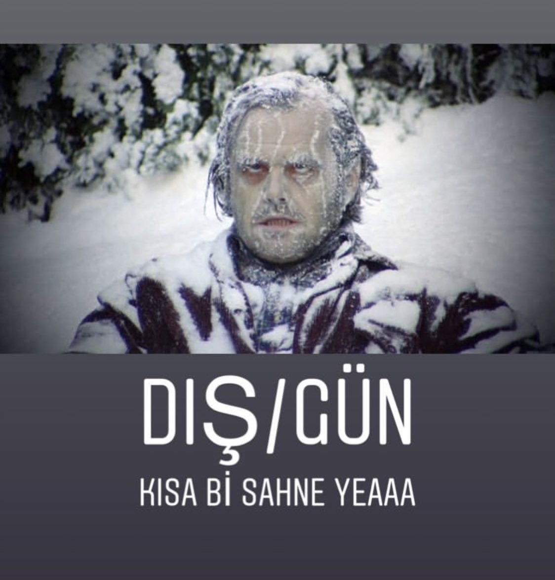 Küçük sahne hemen atarız yea 😂😂