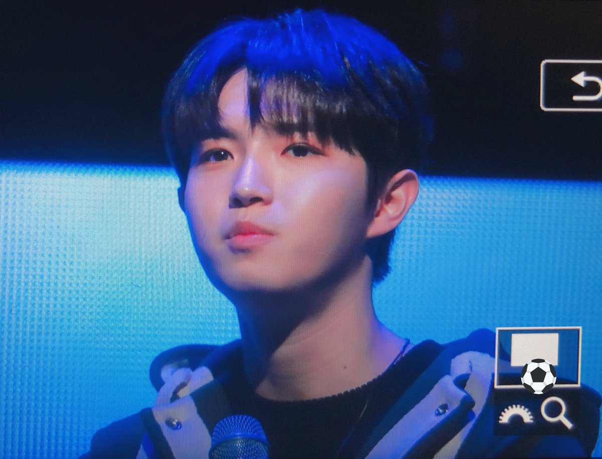 190223 몬모가 나타나쏘 #김재환 #재환