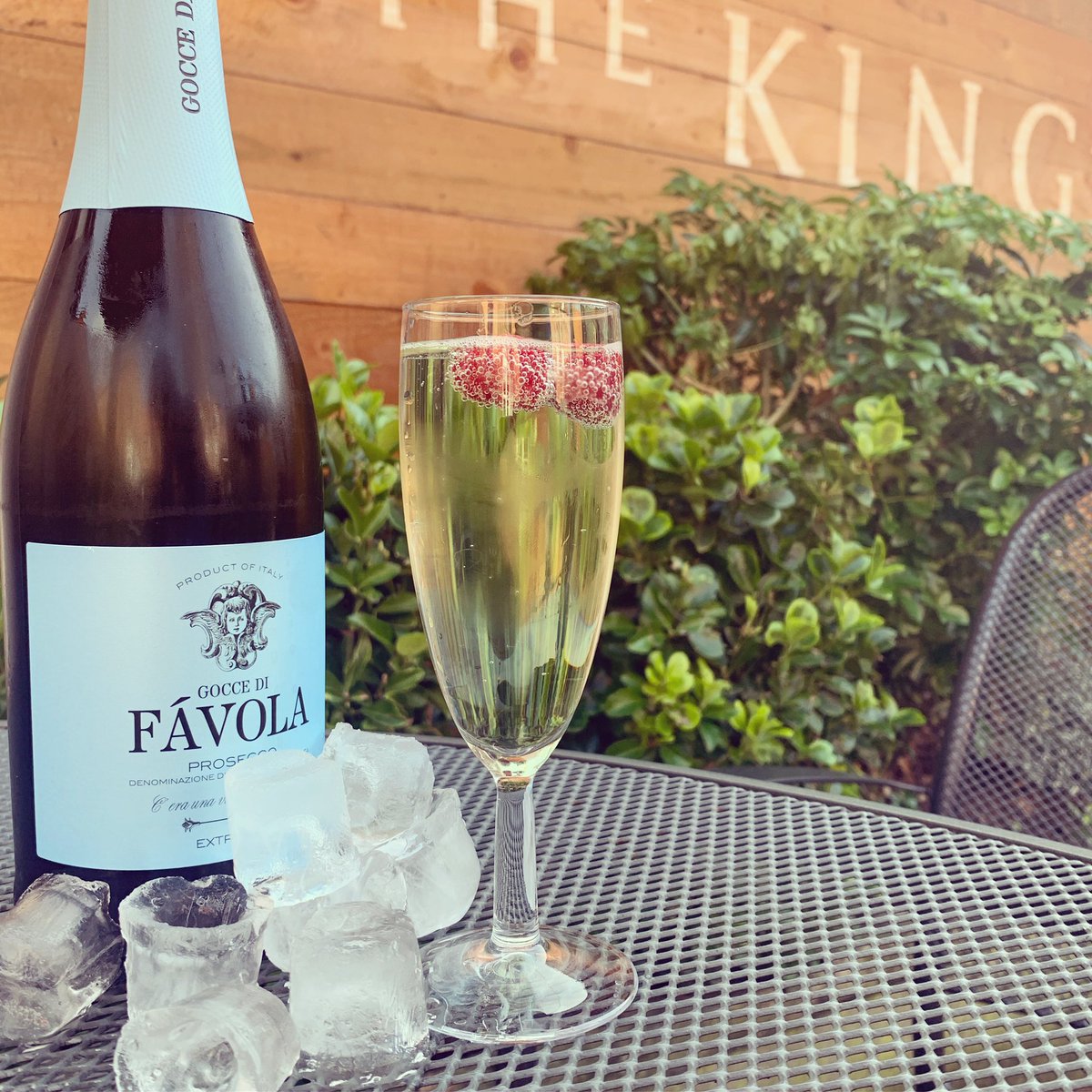 Who is joining us for some bubbles today?!
The sun is shining so grab your friends and head to the beer garden with some fizz for 25% off all day!!!

🍾☀️🍾☀️🍾☀️🍾☀️🍾☀️