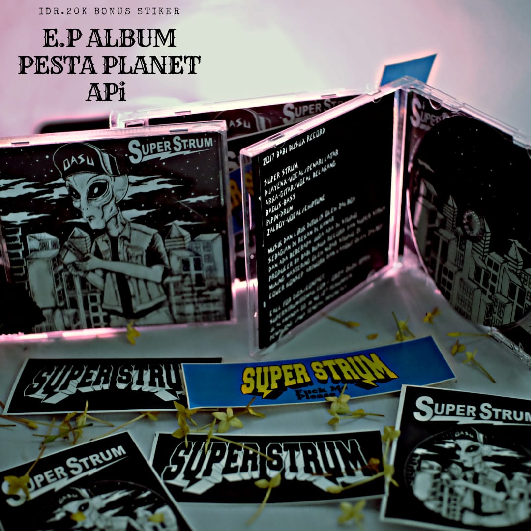 SUPER STRUM tweet media