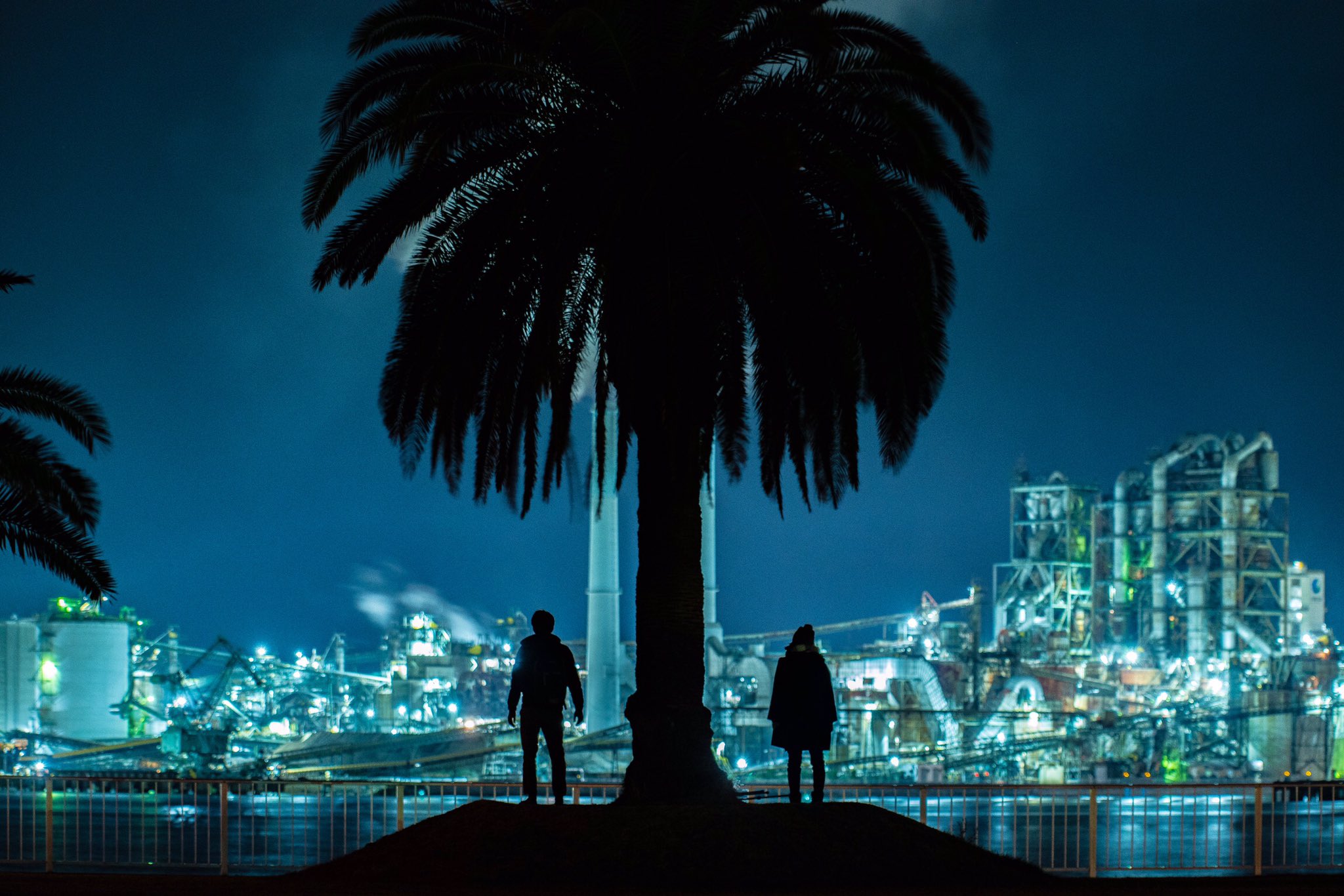 Kento 周南工場夜景 ええ感じのシルエットできた 周南工場夜景 工場夜景 シルエット ふぉと Photography 写真撮ってる人と繋がりたい T Co Rnen5pknha Twitter