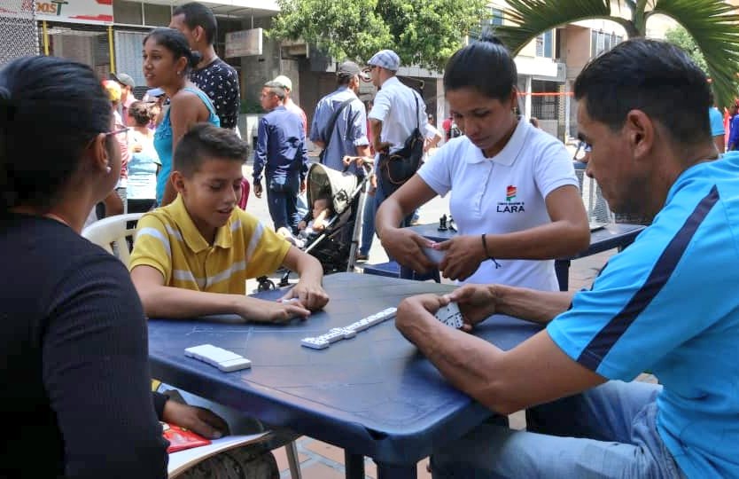 #23Feb Somos pueblo de paz, alegre, amoroso, leal. Hoy estamos desplegados en una mega jornada de atención social, alimentaria y deportiva desde el <a href="/gobiernodelara/">gobiernodelara</a> #SoyLealAMiPatria #VenezuelaEnDefensaDeLaPaz #ParaLaGuerraNada