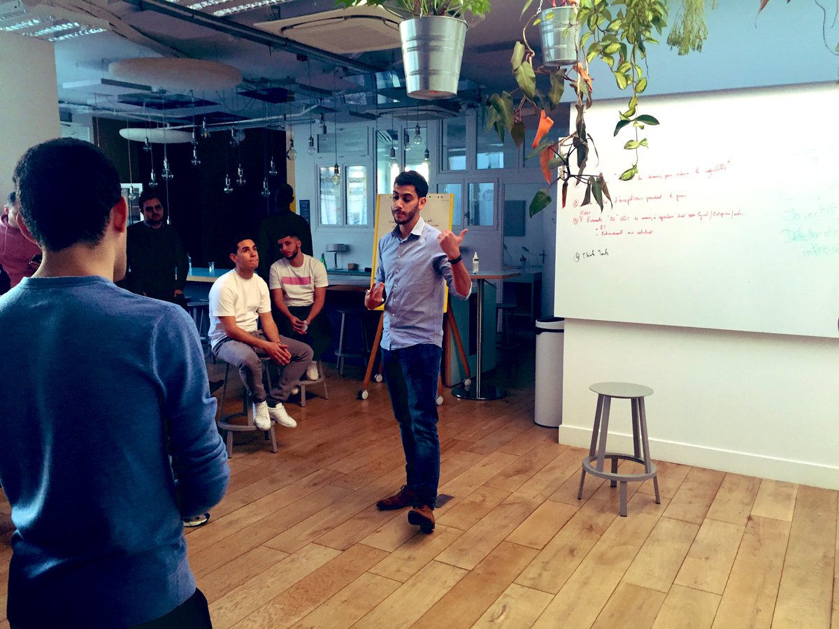 Diffleaders's tweet photo. Ateliers #CarrementVisible, Hackathons pour l’égalité des chances, coaching pour prendre des responsabilités dans toute instance de décision, les #DifferentLeaders pitchent leurs projets pour l’année à venir ! #OpenMindKfe https://t.co/v8ZY2FDsaM