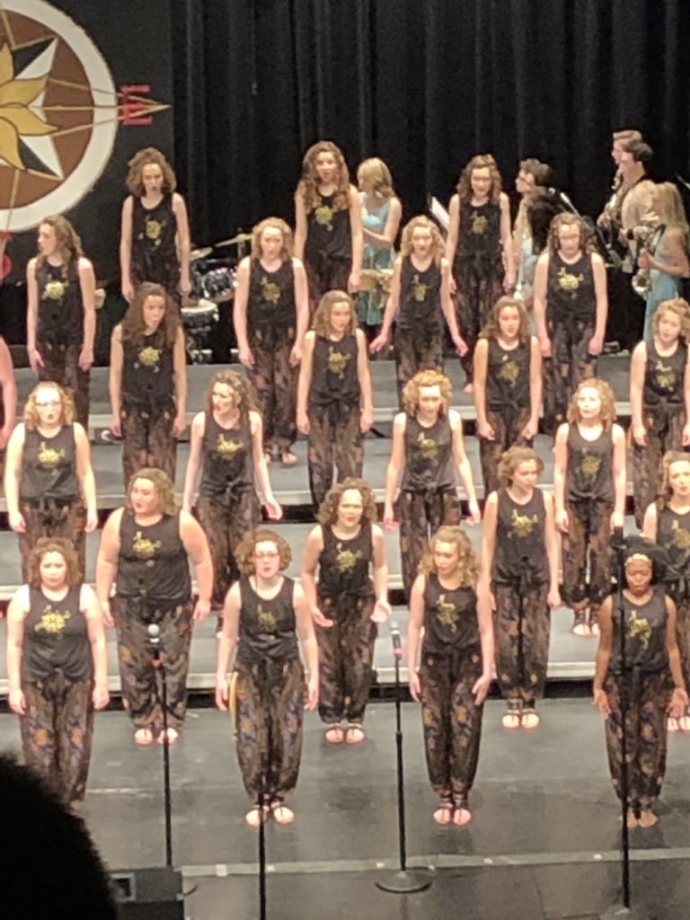 Mid-West Confess tweet media