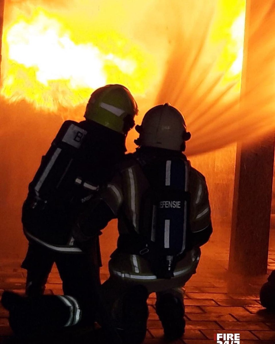 ricardotheforce's tweet photo. Gave foto van gisteren . Dank #fire24/7 https://t.co/v8HVgUyPA4