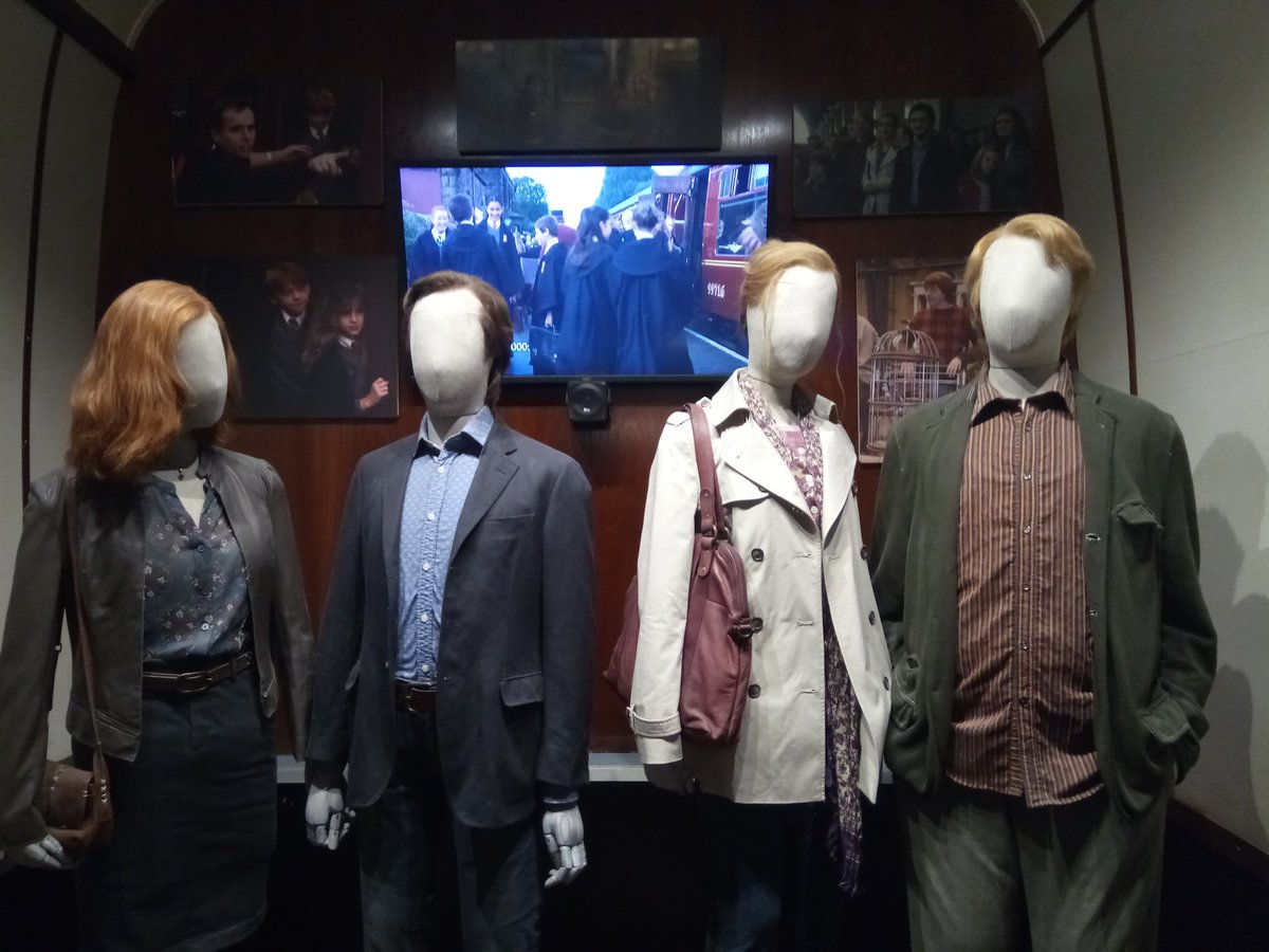 laura__audrey25's tweet photo. C'était une journée inoubliable les journées passent le souvenir reste j'ai réalisé un de mes rêves ❤️ #HarryPotter #StudioHarryPotter #photography https://t.co/3yOVxqBYzY
