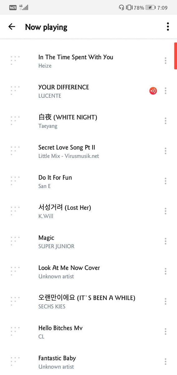 nara_seongbao's tweet photo. When #lucente #yourdifference comes on shuffle. I REPEAT IT 60493 TIMES 😭❤️ https://t.co/Clvt0n3y61