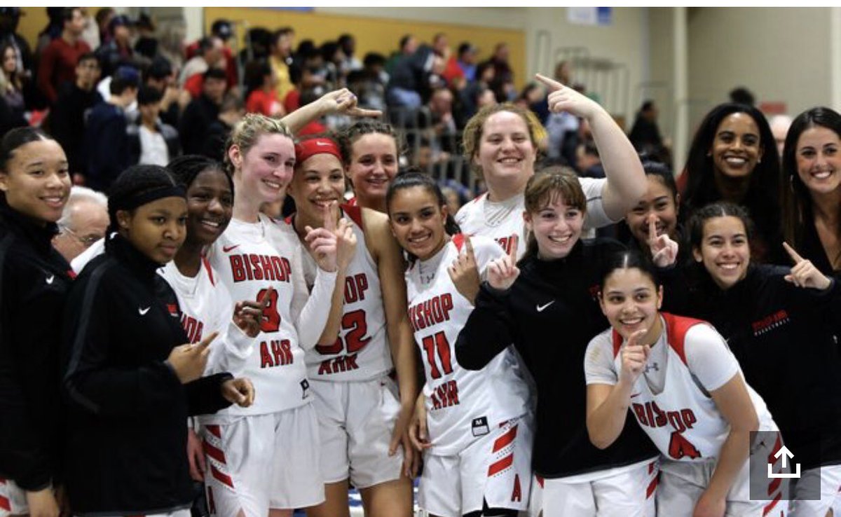 CoachBGriff_'s tweet photo. What a run ... I have never been so proud! The most deserving and hardest working group. These are the moments you should cherish @BGAbasketball15 You always stood tall through the noise because that’s what families do! Watch out March ... this team is ready for a run! 🏀💪🏼🏆 https://t.co/amdR6dxvcN