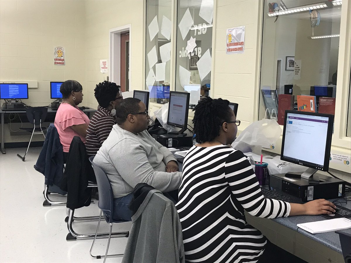 Bethany Rayl tweet media