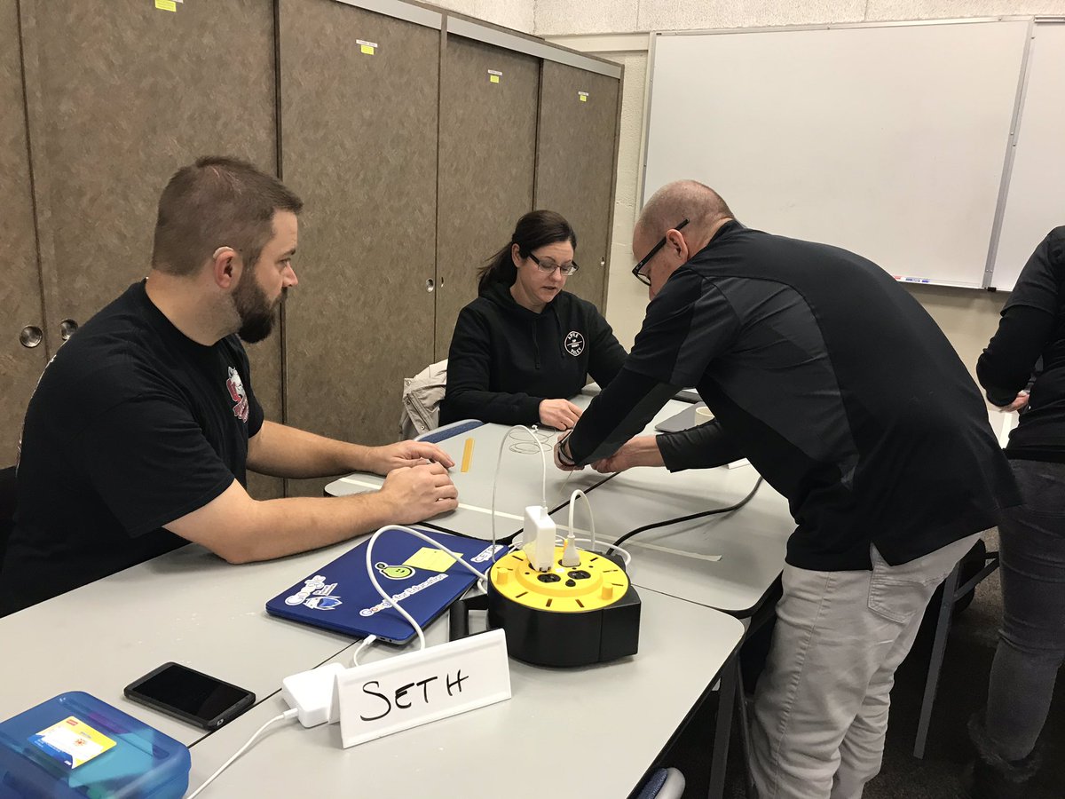 Bethany Rayl tweet media