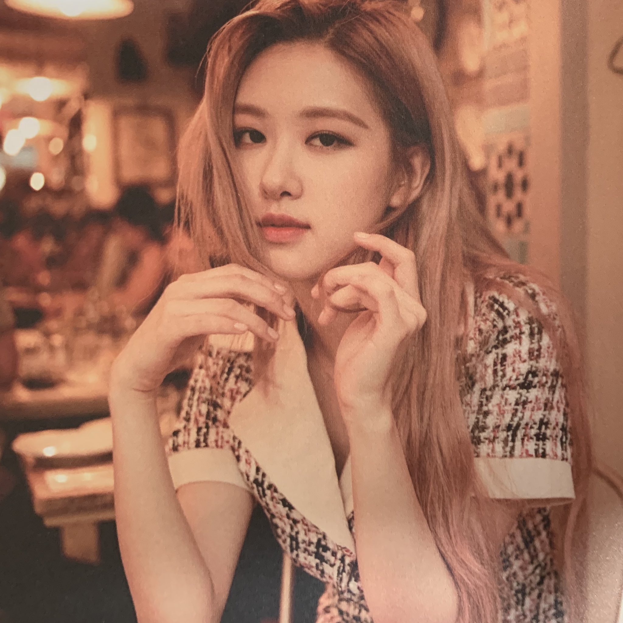 BLACKPINK ロゼ　2019 WELCOMING COLLECTION Collection] BLACKPINK - 2019 Welcoming Collection - YouTube