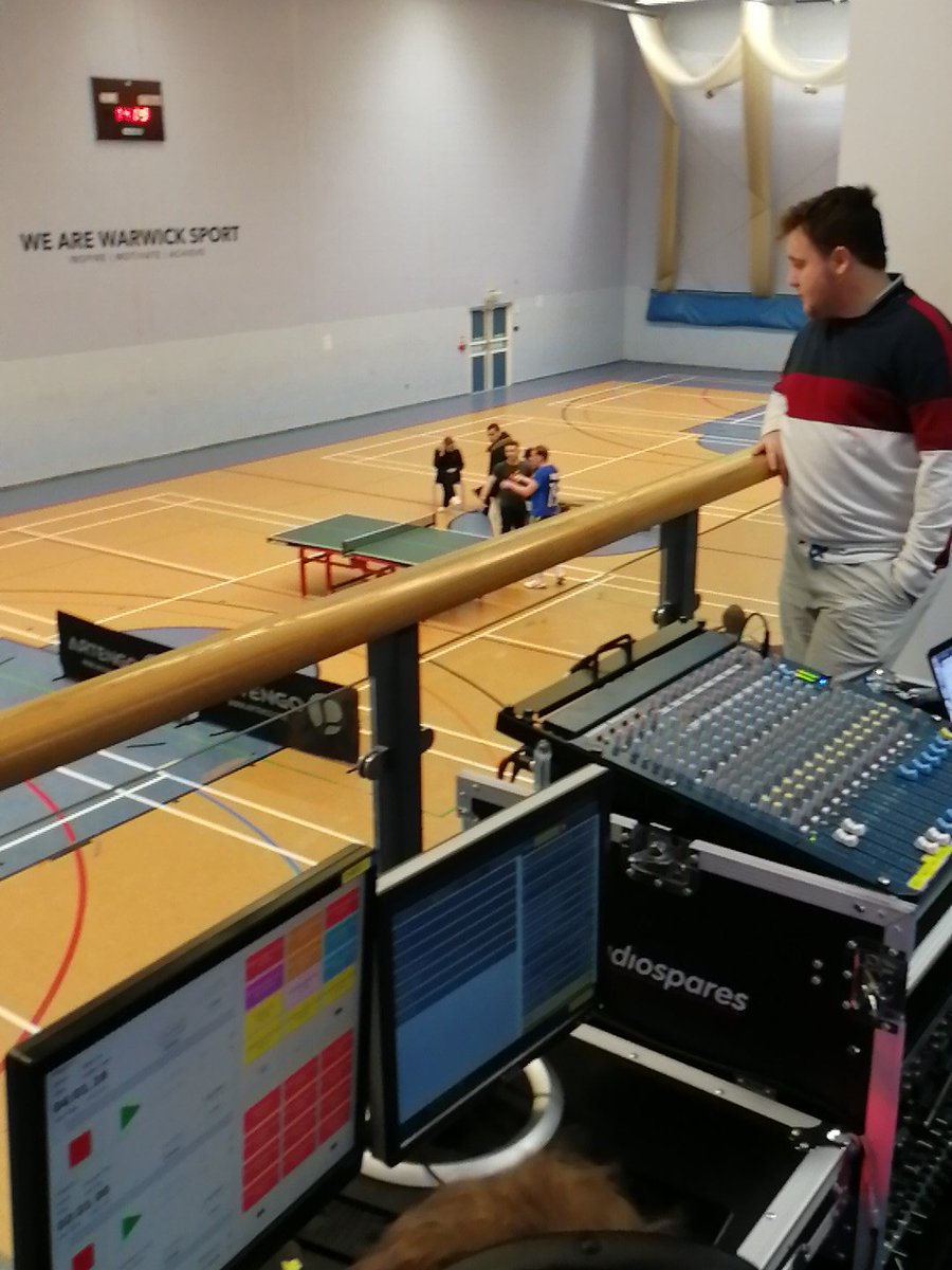 We're live with our varsity coverage. #TeamWarwick #Varsity2019
Listen all afternoon at radio.warwick.ac.uk