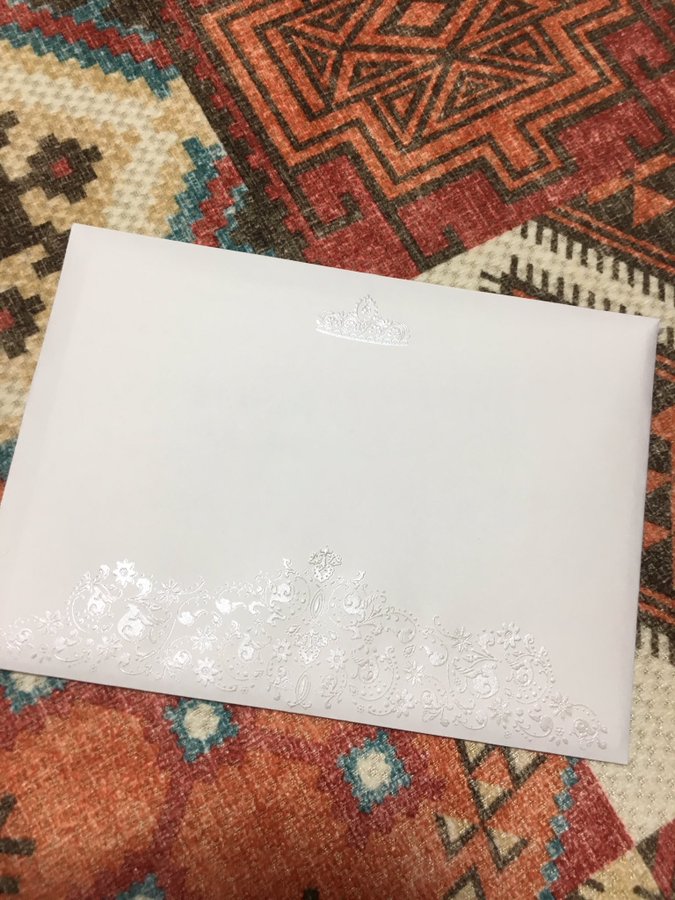ぐっとくる結婚式スピーチに 友人代表おすすめ手紙形式の書き方 お呼ばれウェディング