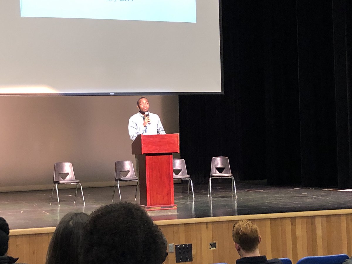 kmjacober's tweet photo. Let’s get it started!!! I’m so excited to be here!!! Thank you @PARKLANDPRIDE_ and Ms. Lokant for hosting this event! #IBSNCandYOU @ibsnc @iborganization @ibpyp #pypchat @rtkersh https://t.co/rUa0aYb9Vb