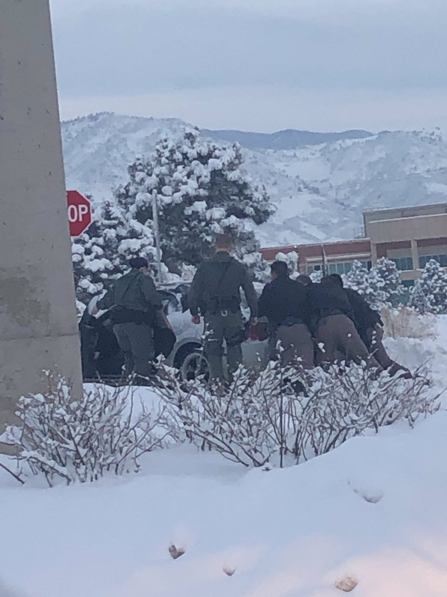 Teamwork. Be safe this morning #JeffCo as the roads are still slick &amp; snow covered. We’ll be here if you need us