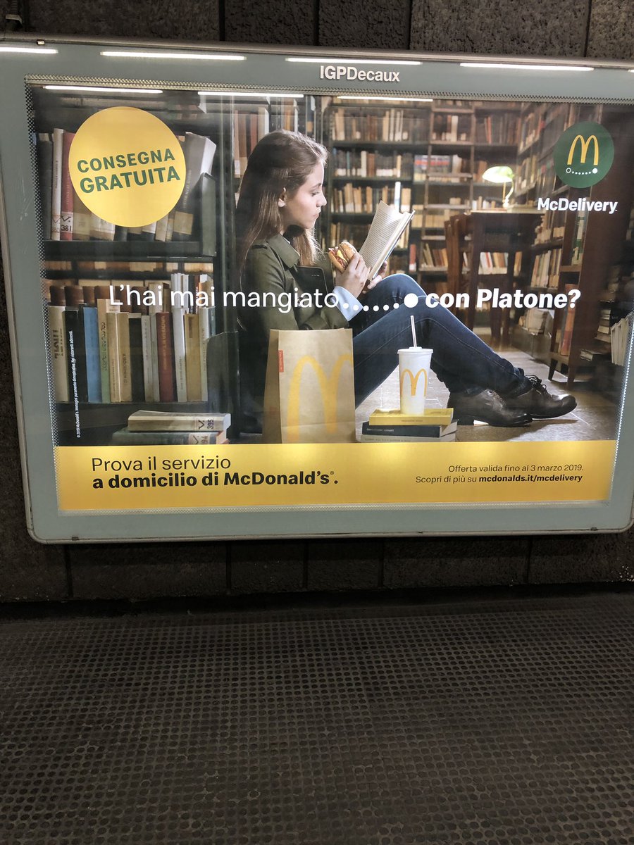 Marco_le5's tweet photo. La nuova campagna di McDonald’s non ricorda un po’ la campagna di Pavesini “l’hai mai PROVATO con?” @VesuvYO #eccerto https://t.co/msnYwGh4N1