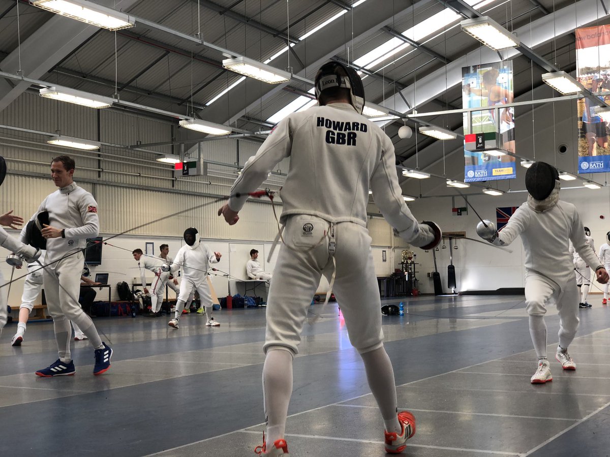 Bliss. Post run smugness, sat on a pile of yoga mats eating blueberries and watching my son fence Olympians with the rugby playing in the background. What Saturdays are made for!
