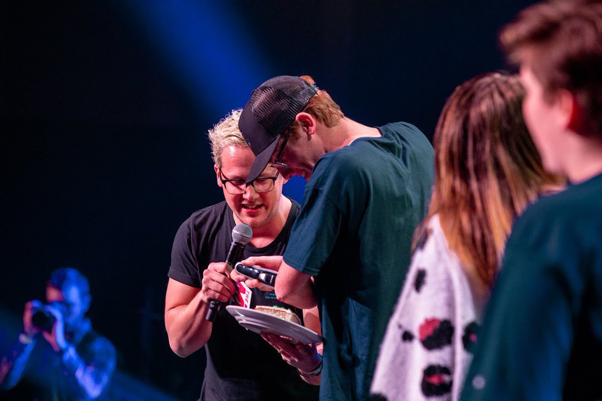 athenschurch's tweet photo. The Mix is underway! @acstudents is joining with over 2000 students across Athens for a weekend full of crazy games, passionate worship, purposeful messages, and intentional small group time. If you know a middle or high school student who’s there, pray for them this weekend! https://t.co/cVv2pNkVYl