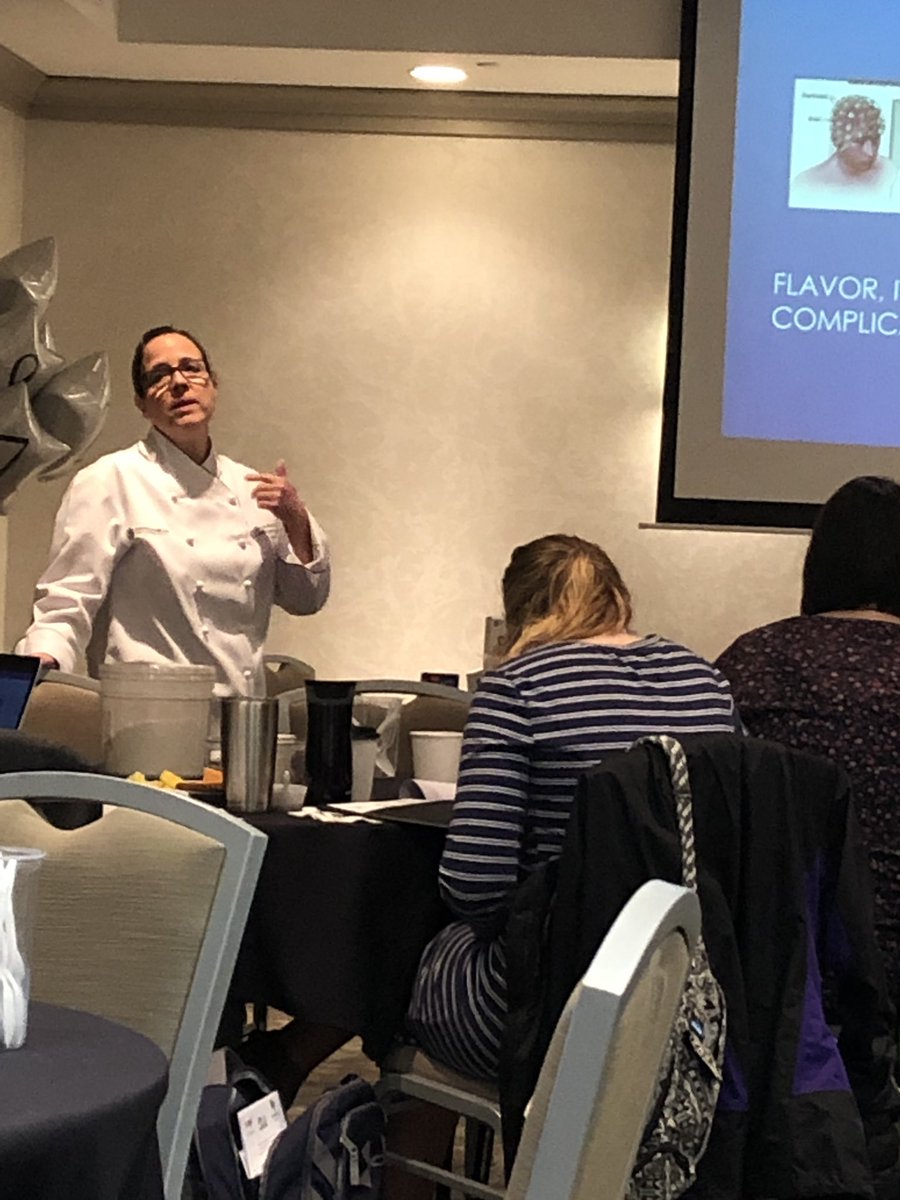 lizcross87's tweet photo. Chef Soto-Sellers - Sensory Perception #NCAFCS #FOODSCIENCE @NCFCSEd @nicole27407 https://t.co/Hnw9octLWr