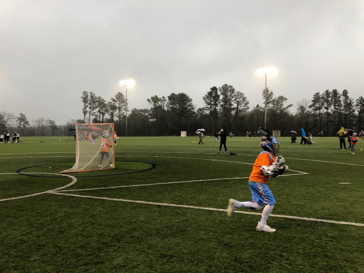 Rain didn’t stop us..until it stopped us. Earned a hard fought win against a talented #Team91Carolina before play was called. Thanks ⁦<a href="/DukeMLAX/">Duke Men's Lacrosse</a>⁩ for an awesome experience. Good luck today! ⁦<a href="/hplax/">Highland Park (TX) Scots 🥍</a>⁩ #futurescots #RiseAsOne