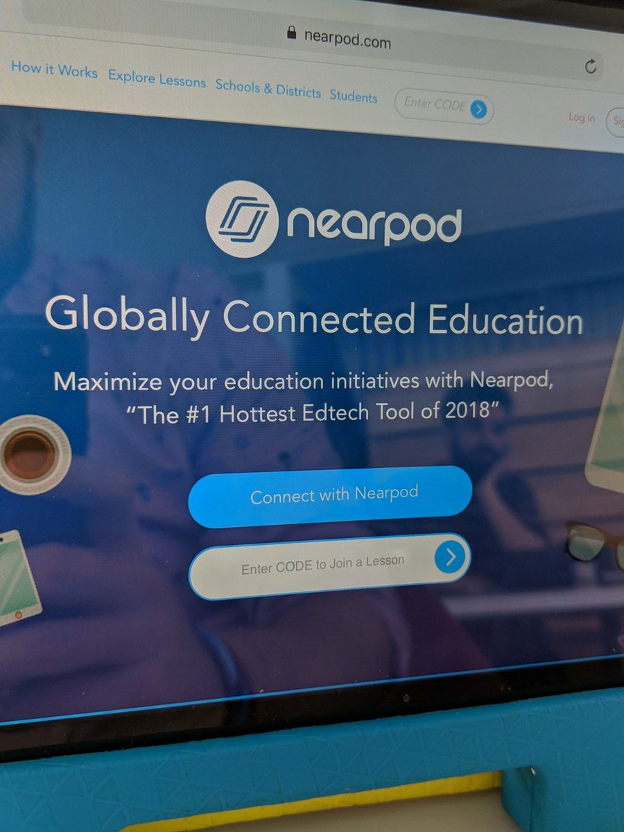 47_matthew's tweet photo. Amazing! A way to integrate VR into a slide deck and allowing for real time engagement and student input @nearpod #ConEdTech https://t.co/m3NGyQOxIV
