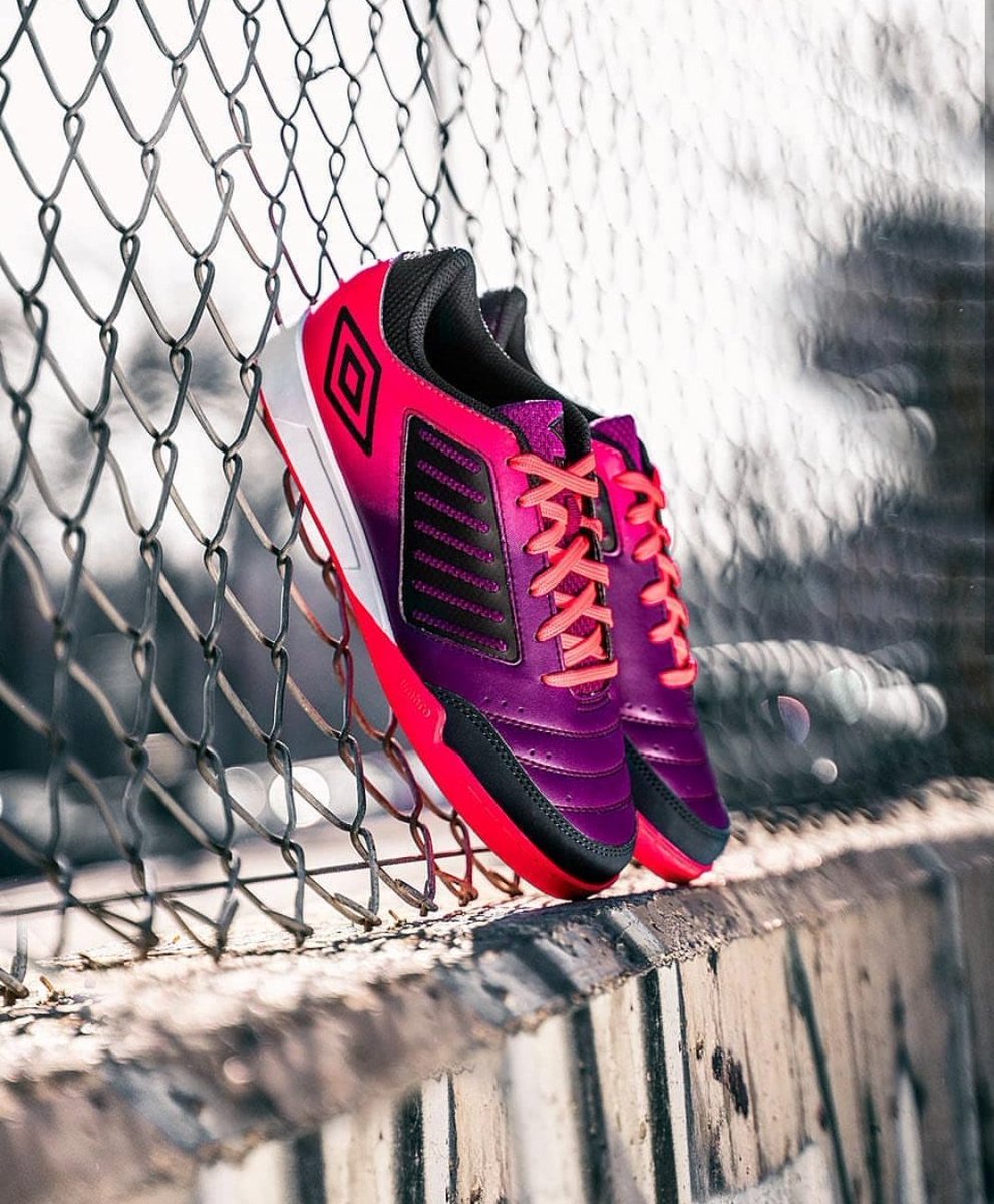 No pasarás desapercibido 🌈🌈
--
<a href="/umbro/">Umbro</a> #umbro #futsal #futbolsala #futbolemotion